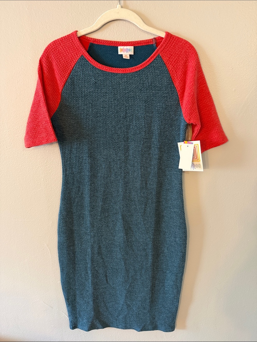 LuLaRoe Teal Body Red Raglan Sleeve Midi Dress